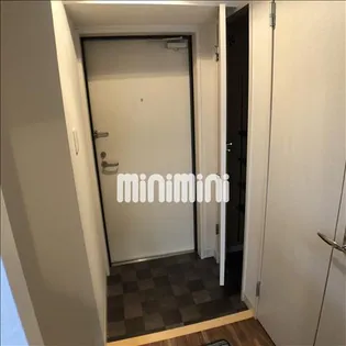 クラシタイヤー新栄【4階】の玄関