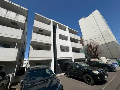 MANY'S COURTN6の画像