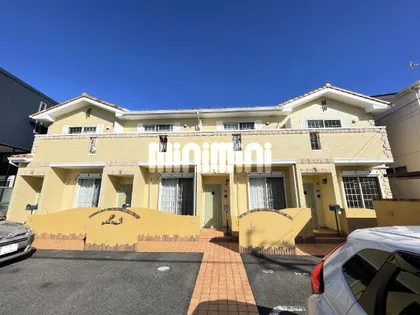 愛知県春日井市美濃町3丁目【テラスハウス】の外観