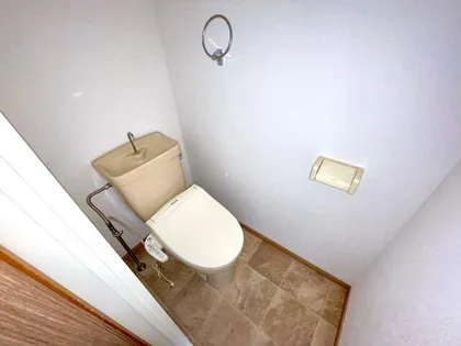 ヒルズトワニー【2階】の内装