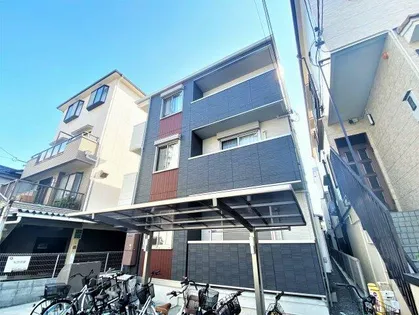 エスト ヴィヴァーチェの画像