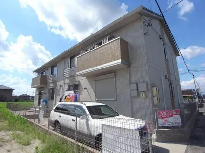 エメラルド【1階】の外観