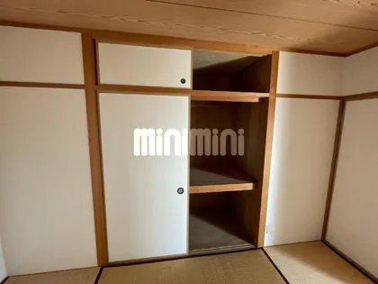 ヒルズトワニー【3階】の内装