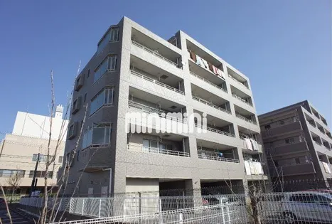 山田ビル鳴海【2階】の外観