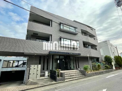 アローン・ノーブルⅡ【3階】の外観