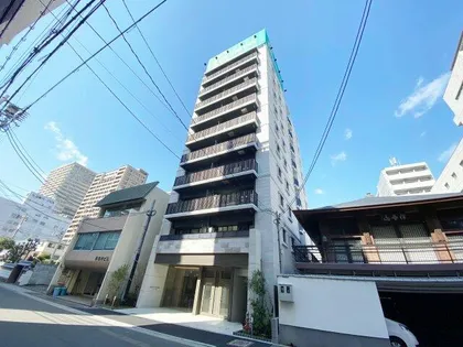 ルフォンプログレ南森町【3階】の外観