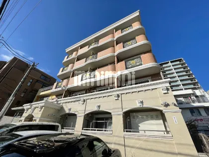 メイプルコート一社【3階】の外観