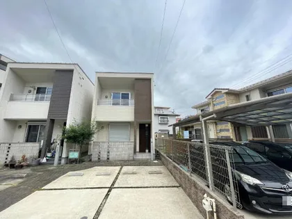 愛知県名古屋市名東区望が丘【一戸建】の外観