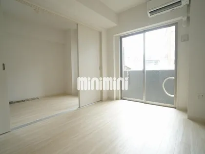 ステーションウエストタワー【5階】の居間