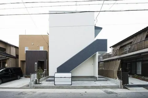 エアスト東中島【1階】の外観