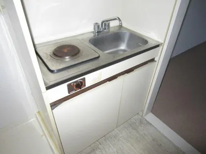 日動千代田ビル【5階】の玄関