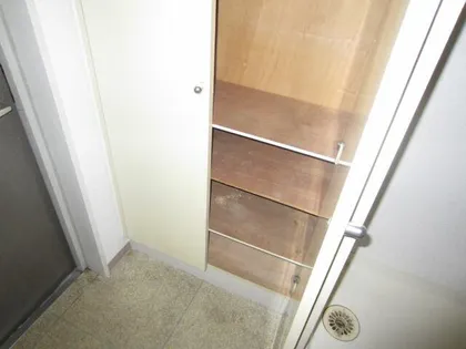 日動千代田ビル【5階】の居間