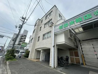 石田ビルの画像