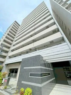 大阪府吹田市江坂町1丁目【マンション】の外観