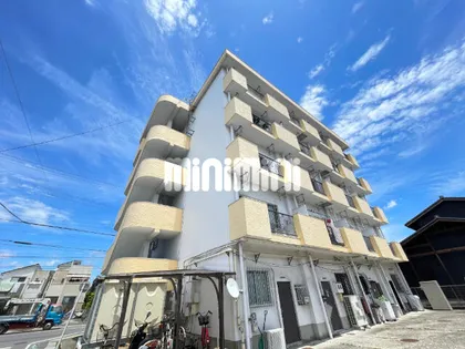 車屋ビルの画像