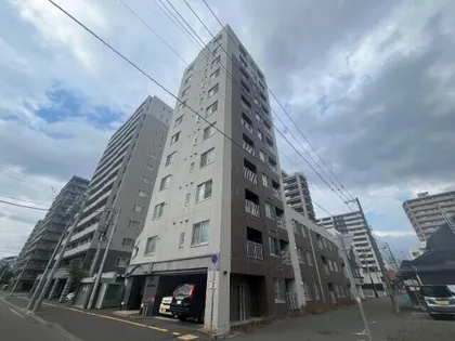 クラッセ知事公館前【8階】の外観