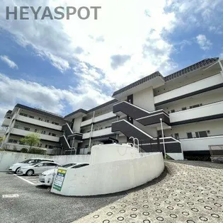 グリーンエミナンス唐山【2階】の外観