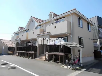 愛知県半田市青山5丁目【テラスハウス】の外観