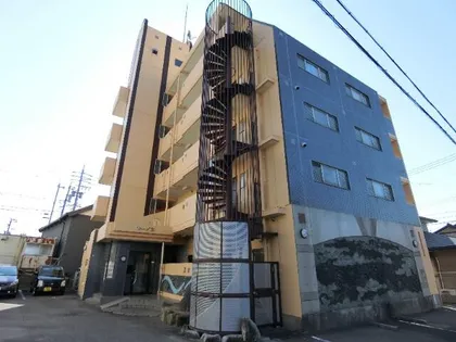 ウェーブ28【103号室】の外観