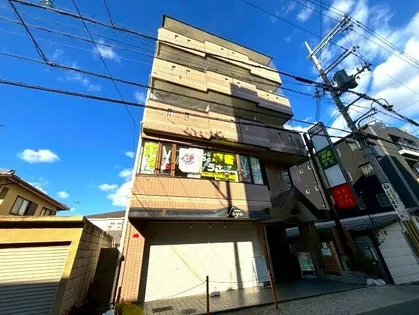 ブルージュ喜志【3階】の外観