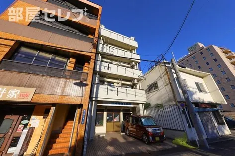 リバティー伝馬【3階】の外観