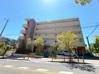 Step up Court【4階】の外観