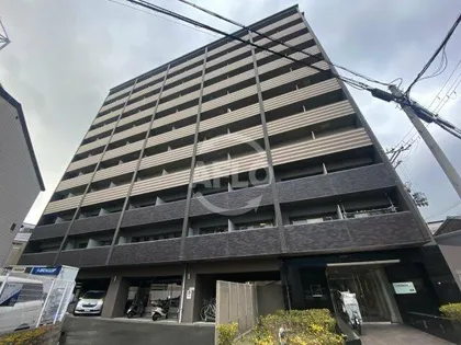 クリーデンス福島【5階】の外観