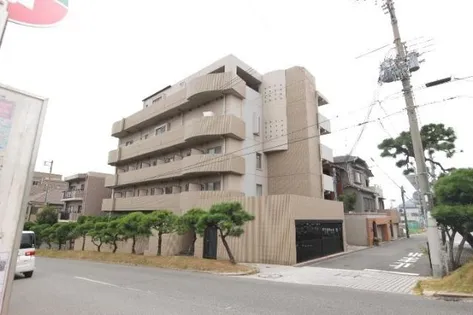 ブランシュド離宮【1階】の外観