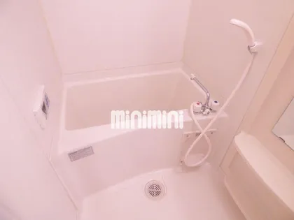 Villa 花水木【1階】の風呂