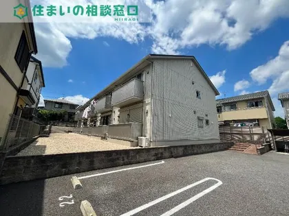 愛知県岡崎市岡町字東神馬崎南側【アパート】の外観