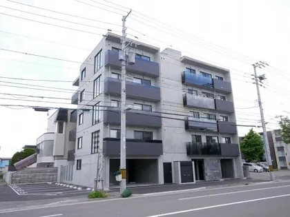 グランラヴィーヌN17【4階】の外観