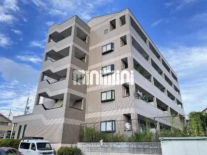 シャトーモンローズの画像