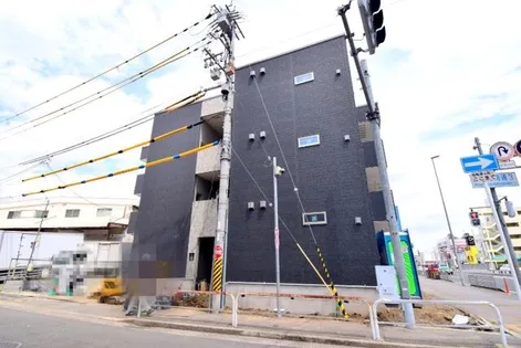グランシールⅢ番館【3階】の外観