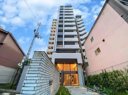 レジュールアッシュ玉造【13階】の外観