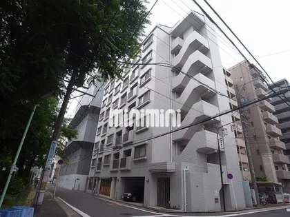 シャトー泉Ⅱ【6階】の外観