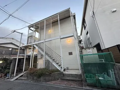 大阪府大阪市生野区桃谷2丁目【アパート】の外観