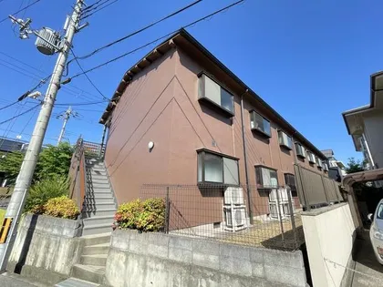 ハイツ岸本の外観