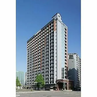 ロイヤルコンフォート渡辺通【11階】の外観