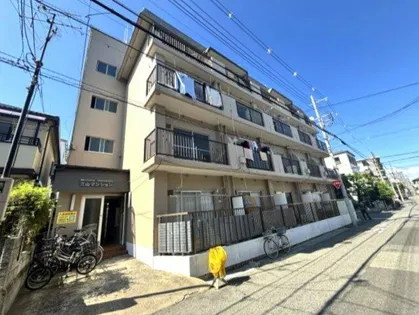 三山マンション【2階】の外観