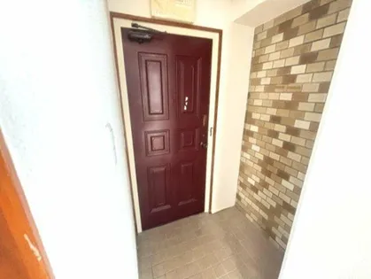 稗原マンション【4階】の玄関