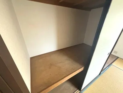 鶴甲団地10号棟【1階】の内装