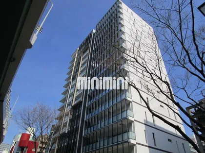 ファーストレジデンス栄【5階】の外観