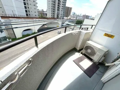 ルパレ西灘【5階】の内装