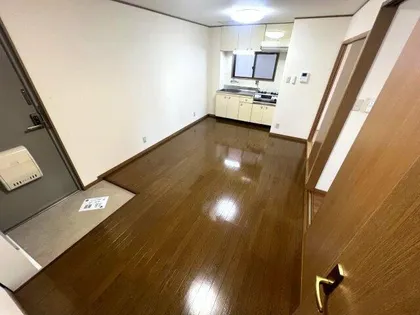 カマラード【4階】の居間