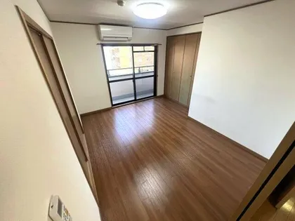 カマラード【4階】の内装