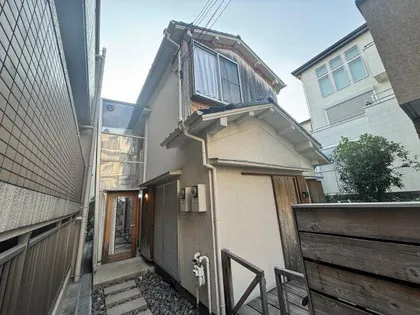 兵庫県神戸市東灘区岡本3丁目【タウンハウス】の外観