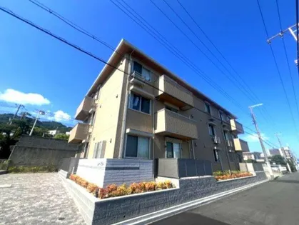 エレナ本山【1階】の外観