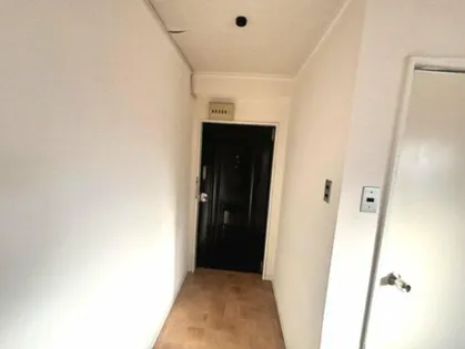 グランディア六甲道駅前【4階】の玄関