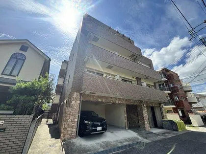 ボヌール恋野【3階】の外観