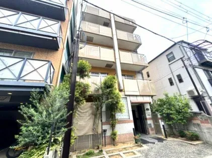 スーペリア本山【2階】の外観